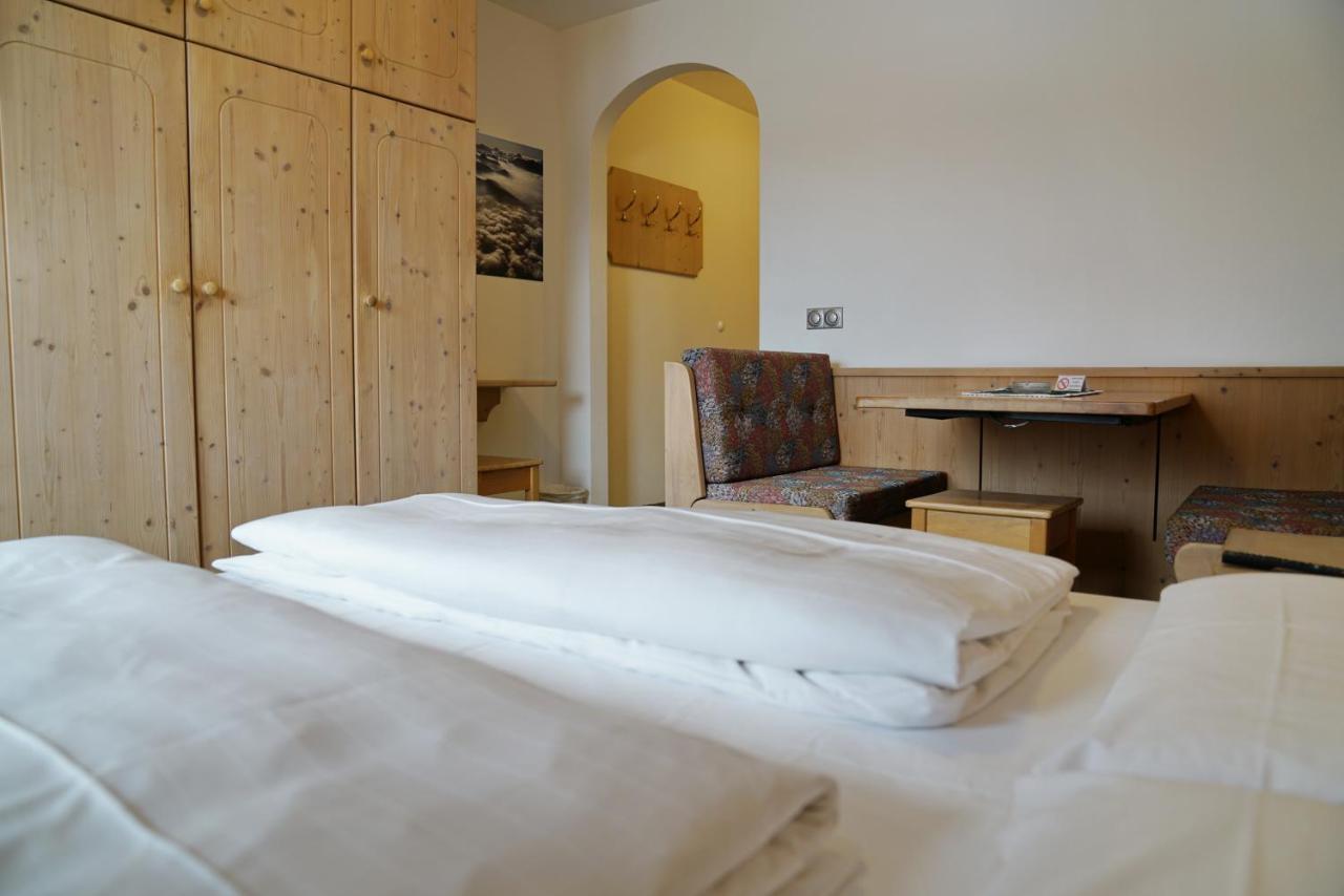 Piz Alpin B&B Colfosco Exterior foto